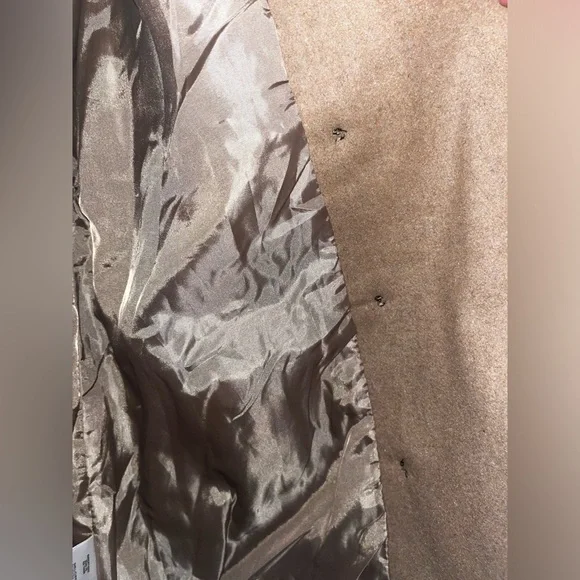 Camel 🐪 pea coat - Picture 8 of 9